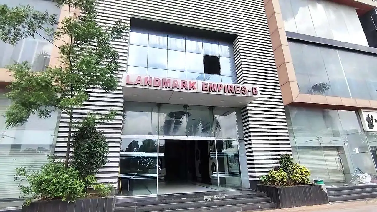 Landmark Empires B textile market Saroli Surat building entrance
