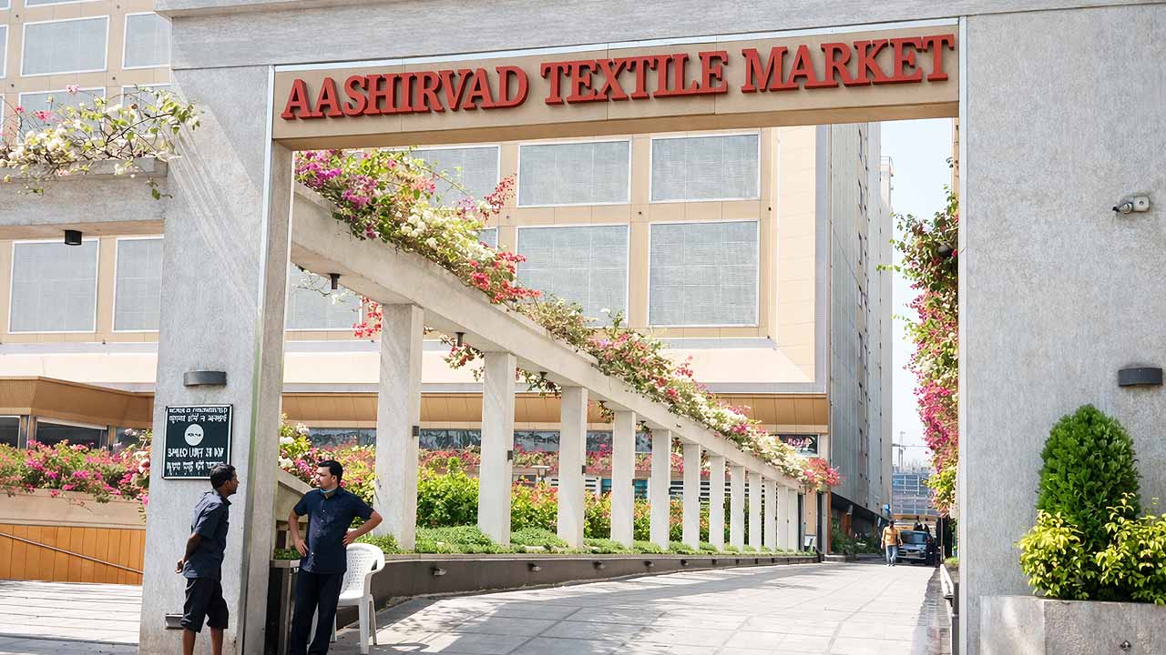 Aashirwad Textile Market main entrance in Magob Surat wholesale textile complex