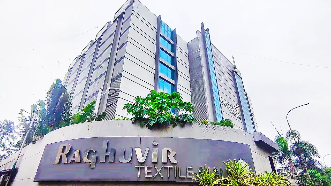 Raghuveer Textile Mall building in Surat
